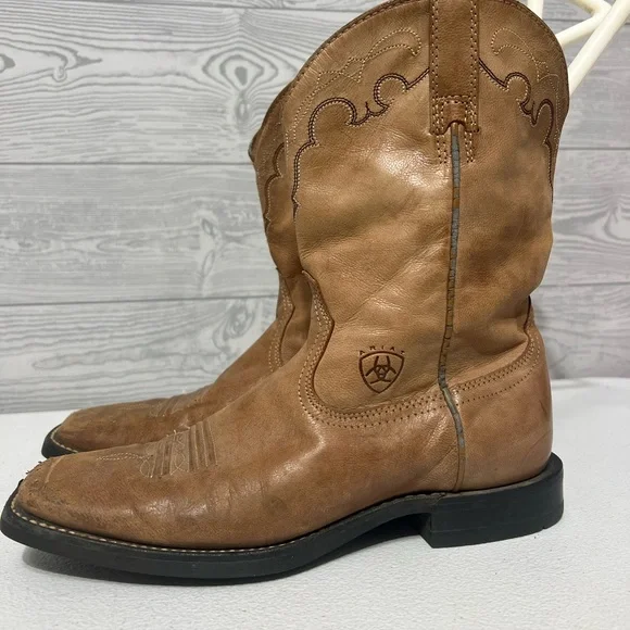 Ariat Tan Cowboy Western Boots Distressed Leather - Picture 4 of 8